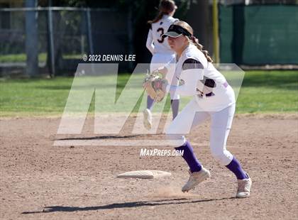 Thumbnail 1 in Escalon vs. Oakdale photogallery.