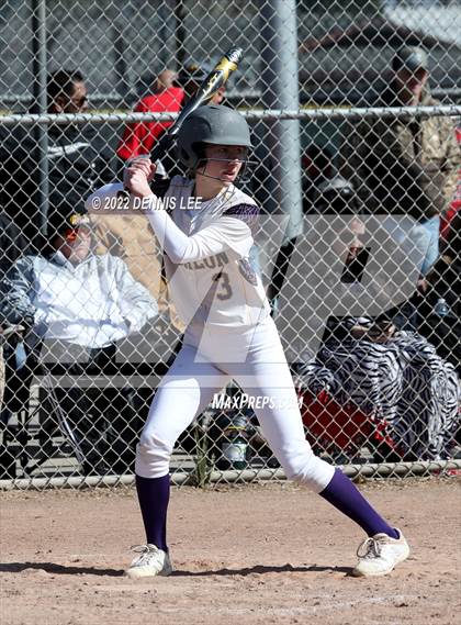 Thumbnail 3 in Escalon vs. Oakdale photogallery.
