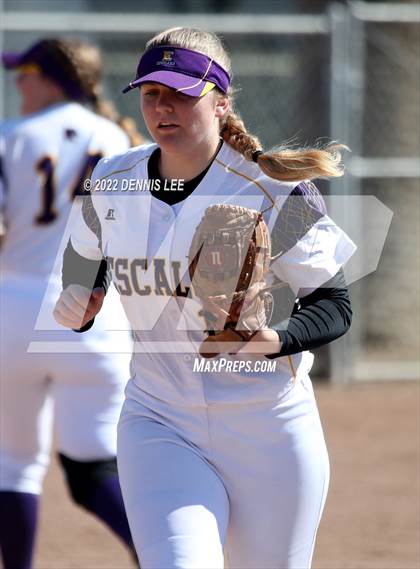 Thumbnail 1 in Escalon vs. Oakdale photogallery.