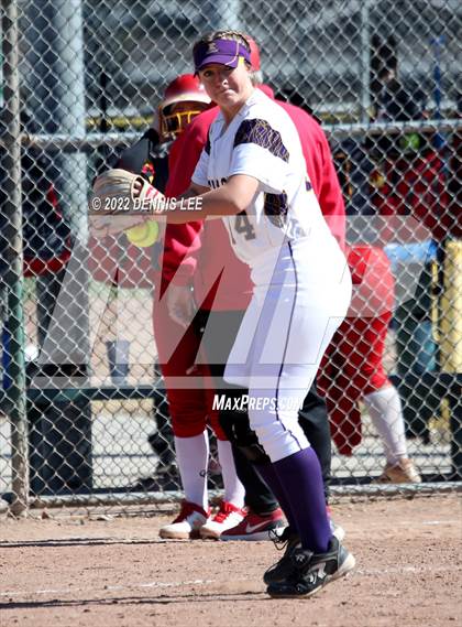 Thumbnail 1 in Escalon vs. Oakdale photogallery.