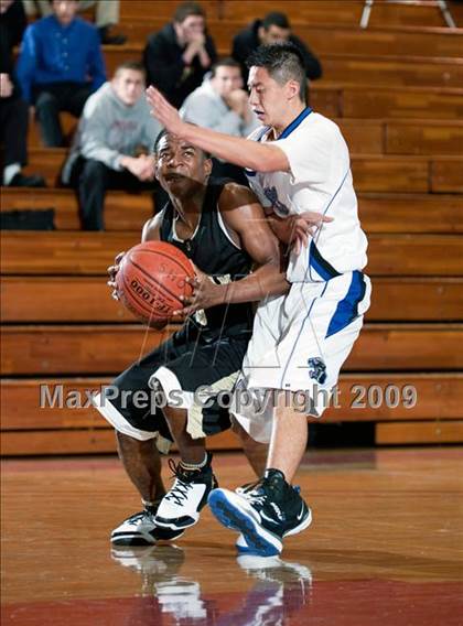 Thumbnail 2 in Olympian vs. Diamond Ranch (Orange Holiday Classic) photogallery.