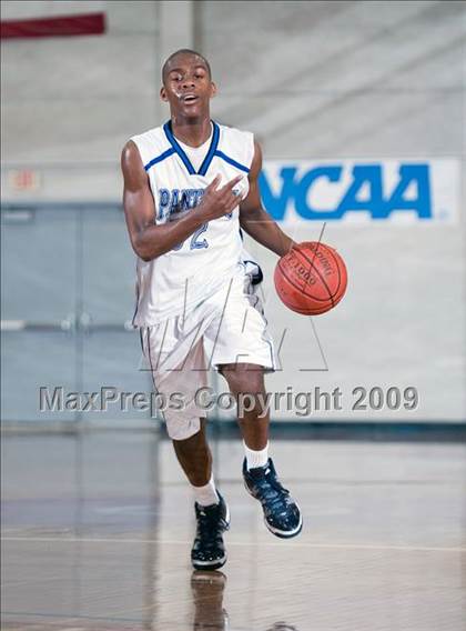 Thumbnail 1 in Olympian vs. Diamond Ranch (Orange Holiday Classic) photogallery.