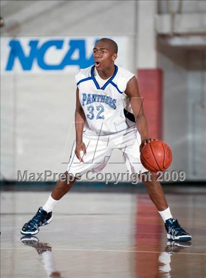 Thumbnail 2 in Olympian vs. Diamond Ranch (Orange Holiday Classic) photogallery.