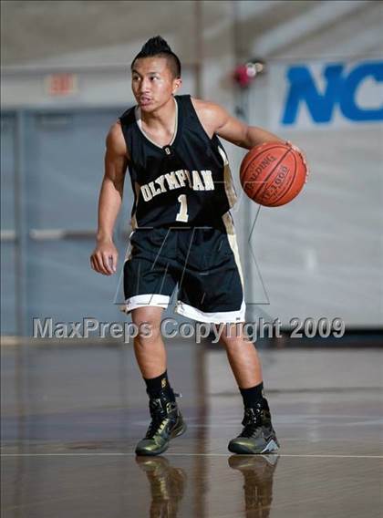 Thumbnail 3 in Olympian vs. Diamond Ranch (Orange Holiday Classic) photogallery.