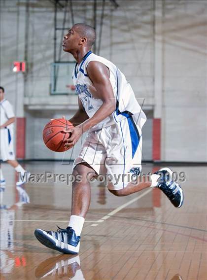 Thumbnail 1 in Olympian vs. Diamond Ranch (Orange Holiday Classic) photogallery.