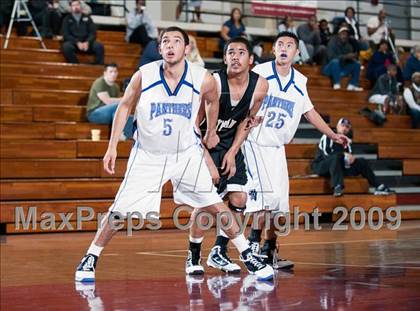 Thumbnail 3 in Olympian vs. Diamond Ranch (Orange Holiday Classic) photogallery.