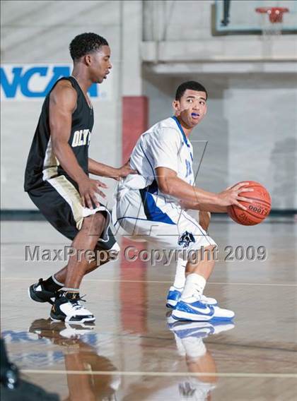 Thumbnail 3 in Olympian vs. Diamond Ranch (Orange Holiday Classic) photogallery.