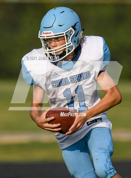Thumbnail 3 in Lorena vs. China Spring photogallery.