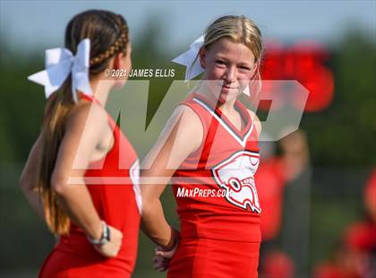 Thumbnail 1 in Lorena vs. China Spring photogallery.