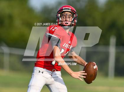 Thumbnail 3 in Lorena vs. China Spring photogallery.