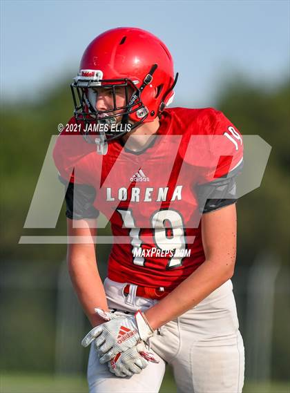 Thumbnail 2 in Lorena vs. China Spring photogallery.