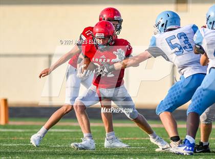 Thumbnail 2 in Lorena vs. China Spring photogallery.