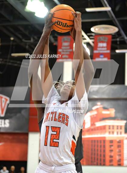 Thumbnail 1 in Mojave vs Spring Valley (NIAA 4A Final) photogallery.