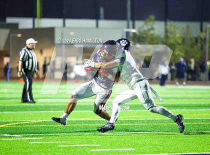 Thumbnail 1 in Loyola @ Leuzinger photogallery.