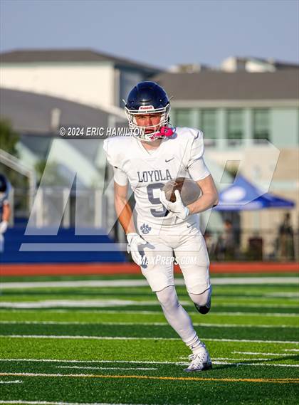 Thumbnail 2 in Loyola @ Leuzinger photogallery.