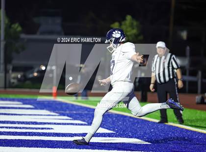Thumbnail 3 in Loyola @ Leuzinger photogallery.