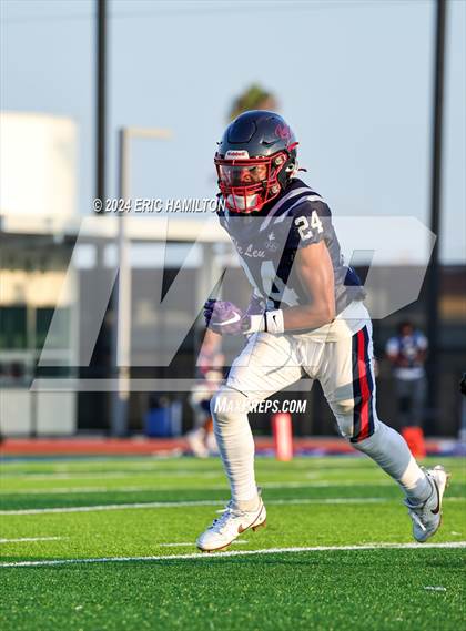 Thumbnail 3 in Loyola @ Leuzinger photogallery.
