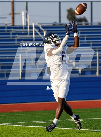 Thumbnail 1 in Loyola @ Leuzinger photogallery.