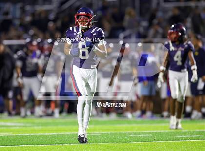 Thumbnail 1 in Loyola @ Leuzinger photogallery.