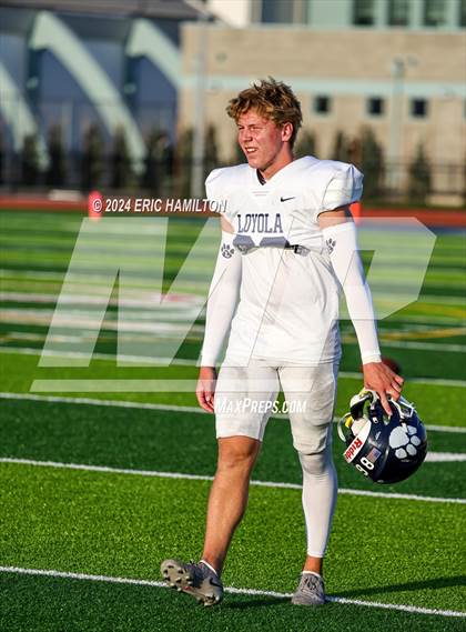 Thumbnail 1 in Loyola @ Leuzinger photogallery.