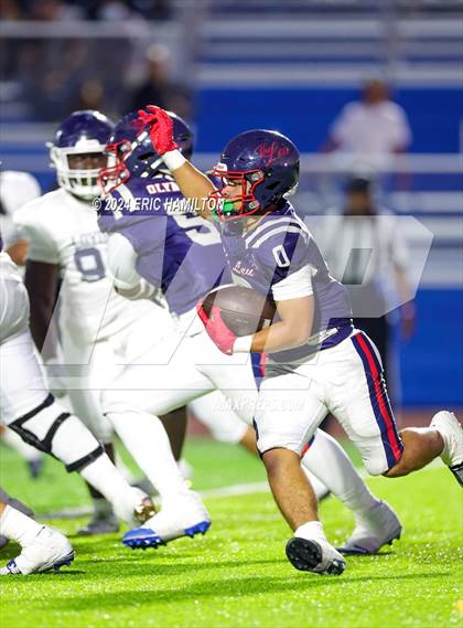 Thumbnail 1 in Loyola @ Leuzinger photogallery.