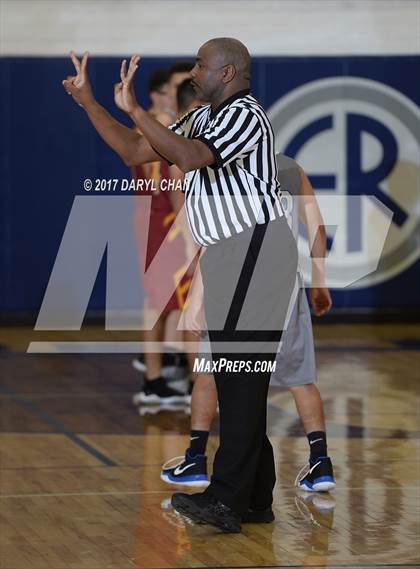 Thumbnail 2 in El Rancho vs Wilson (Cal High Tournament) photogallery.