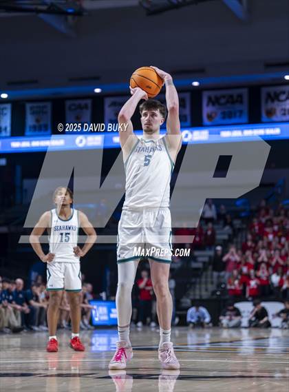 Thumbnail 1 in Woodson vs. South Lakes (VHSL Class 6 State-Final) photogallery.