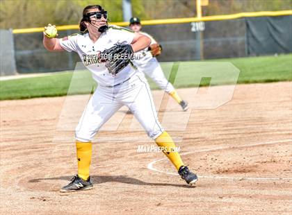 Thumbnail 2 in South @ Shawnee Mission West photogallery.