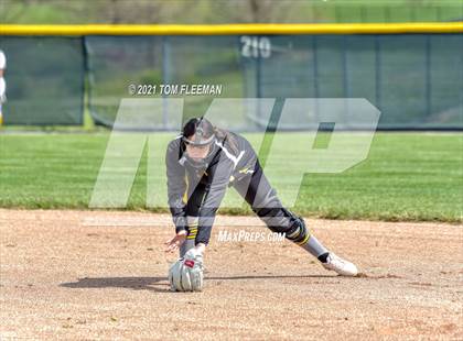 Thumbnail 1 in South @ Shawnee Mission West photogallery.