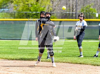 Thumbnail 1 in South @ Shawnee Mission West photogallery.
