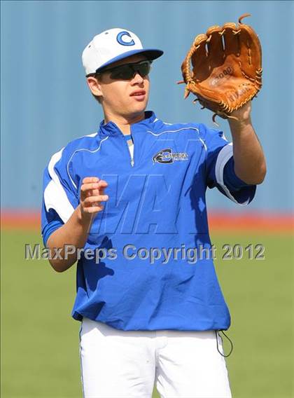 Thumbnail 3 in Rockwall vs. Centennial photogallery.