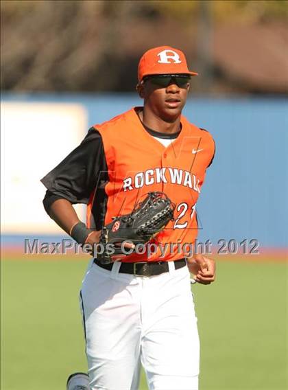 Thumbnail 1 in Rockwall vs. Centennial photogallery.