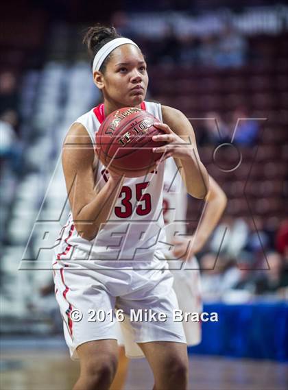 Thumbnail 3 in Cromwell vs. Notre Dame-Fairfield (CIAC Class M Final) photogallery.