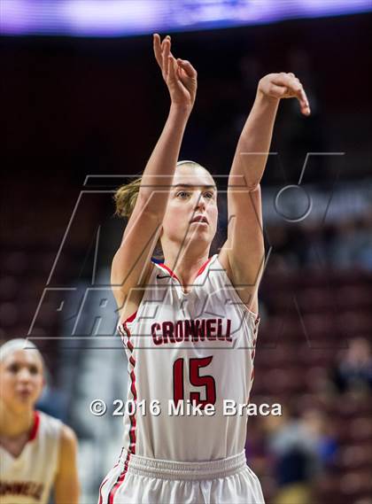 Thumbnail 2 in Cromwell vs. Notre Dame-Fairfield (CIAC Class M Final) photogallery.