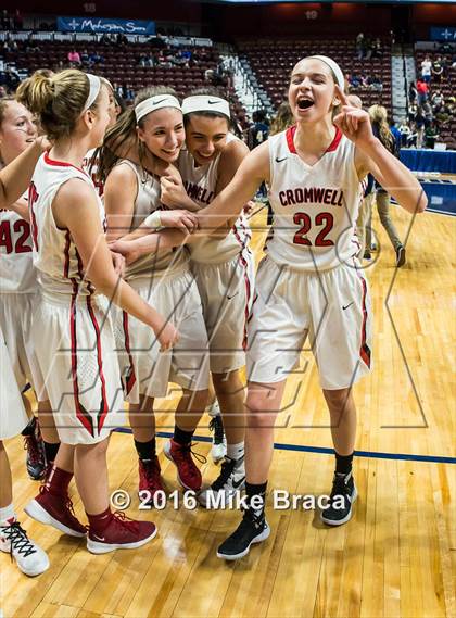 Thumbnail 3 in Cromwell vs. Notre Dame-Fairfield (CIAC Class M Final) photogallery.