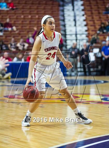 Thumbnail 1 in Cromwell vs. Notre Dame-Fairfield (CIAC Class M Final) photogallery.