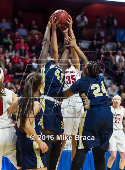 Thumbnail 3 in Cromwell vs. Notre Dame-Fairfield (CIAC Class M Final) photogallery.