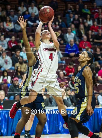 Thumbnail 2 in Cromwell vs. Notre Dame-Fairfield (CIAC Class M Final) photogallery.