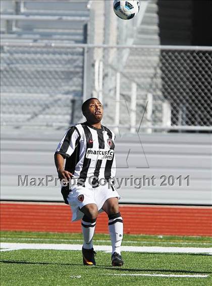 Thumbnail 3 in Odessa vs Marcus (Marcus Classic) photogallery.