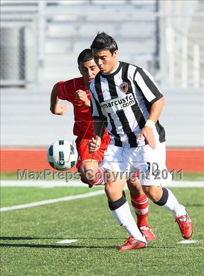 Thumbnail 3 in Odessa vs Marcus (Marcus Classic) photogallery.