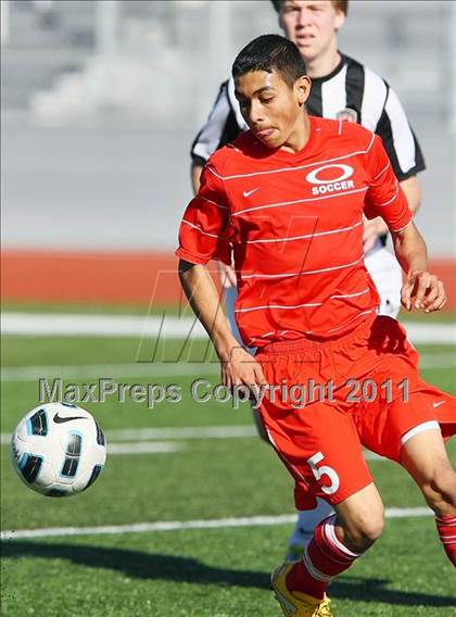 Thumbnail 3 in Odessa vs Marcus (Marcus Classic) photogallery.