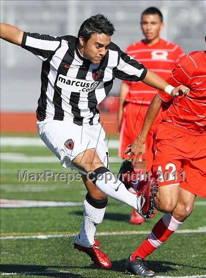 Thumbnail 3 in Odessa vs Marcus (Marcus Classic) photogallery.