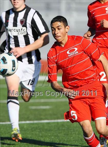 Thumbnail 2 in Odessa vs Marcus (Marcus Classic) photogallery.