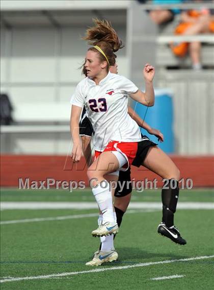 Thumbnail 3 in Pearce vs Rockwall (Class 4A, Region II semifinal) photogallery.