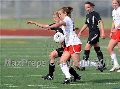 Thumbnail 3 in Pearce vs Rockwall (Class 4A, Region II semifinal) photogallery.
