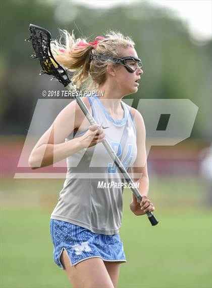 Thumbnail 2 in Wando vs. Mann (SCHSL AAAAA Upper State Championship) photogallery.