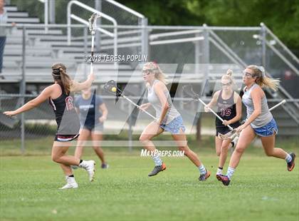 Thumbnail 3 in Wando vs. Mann (SCHSL AAAAA Upper State Championship) photogallery.
