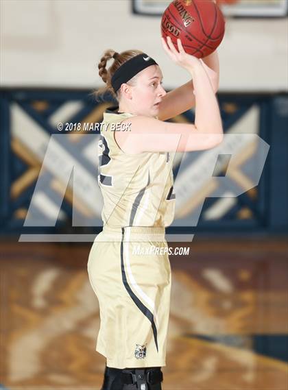 Thumbnail 2 in Helias vs Neosho (Central Bank Shootout) photogallery.