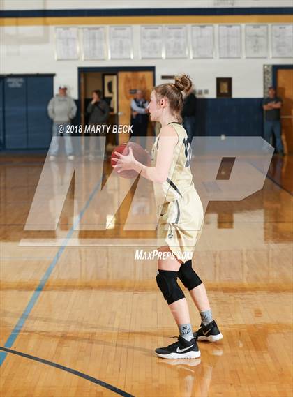 Thumbnail 1 in Helias vs Neosho (Central Bank Shootout) photogallery.