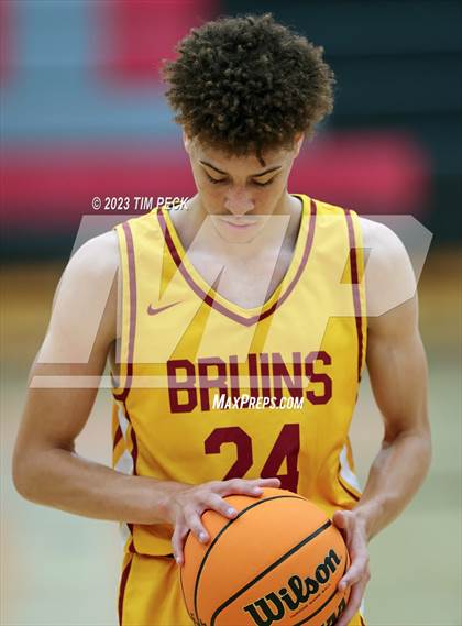 Thumbnail 3 in Woodrow Wilson vs. Laguna Hills photogallery.